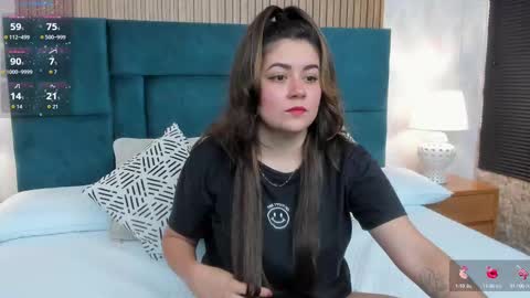 Snapshot of bunny_boobs__ chatting on 09.26.25 Alisson Beckett online show from 09.26.25