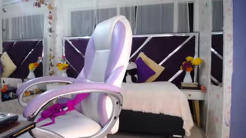 PAULINA online show from 09.09.25