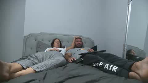 bunnyela online show from 10.23.25