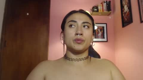 bunnyEmilyR0s33 online show from 02.11.25