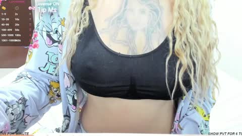 BUNNYEROTIC 01 online show from 01.13.25