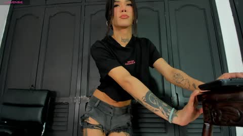 Angela Santini online show from 12.09.24