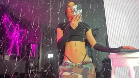 Angela Santini online show from 01.22.25