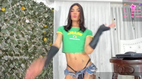 Angela Santini online show from 01.27.25