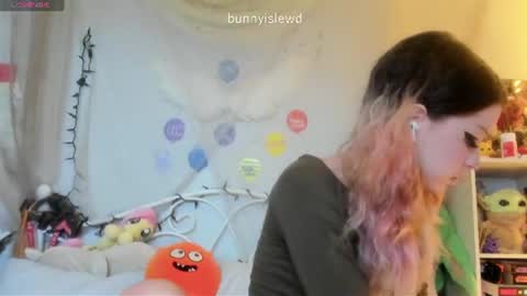 Snapshot of bunnyislewd chatting on 07.24.26 bunnyislewd online show from 07.24.26