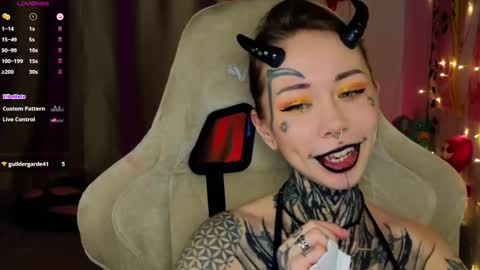 Snapshot of bunnykelly chatting on 02.27.26 bunnykelly online show from 02.27.26