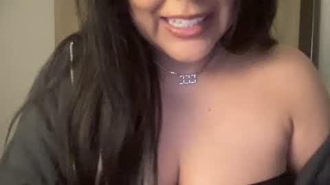 Snapshot of bunnymami chatting on 09.28.25 bunnymami333 online show from 09.28.25