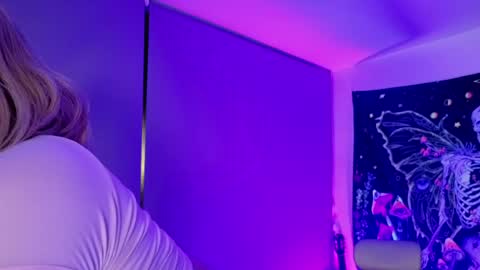   online show from 03.27.26