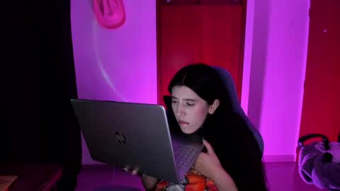 Jess online show from 12.29.24