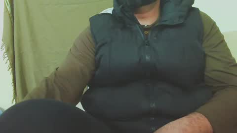 Hairy Arabian online show from 12.12.24