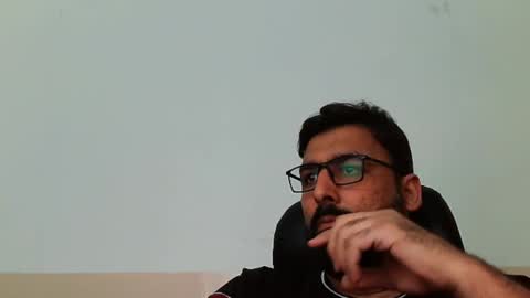 Hairy Arabian online show from 02.06.25