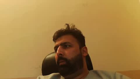 Hairy Arabian online show from 02.25.25