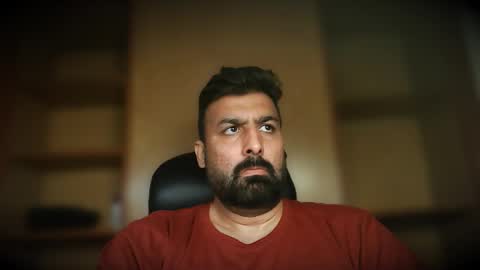 Hairy Arabian online show from 10.02.25