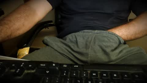 Hairy Arabian online show from 10.14.25