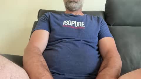 Snapshot of busterjon chatting on 04.03.26 Jon online show from 04.03.26