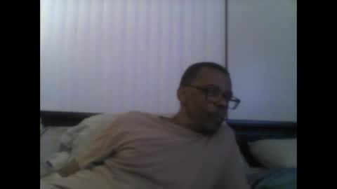 Busturgutzgd1 online show from 12.10.24