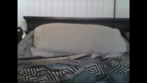 Busturgutzgd1 online show from 12.28.24