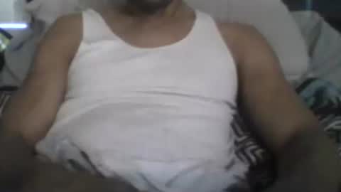 Busturgutzgd1 online show from 12.31.24