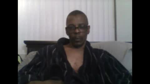 Busturgutzgd1 online show from 02.03.25