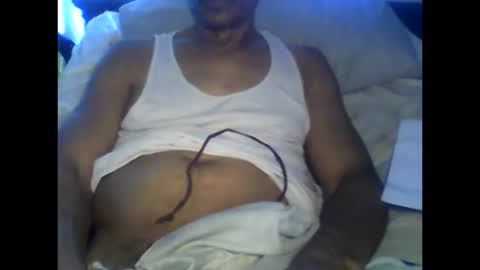 Busturgutzgd1 online show from 10.12.25