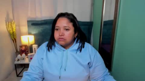 busty juicy online show from 02.12.25