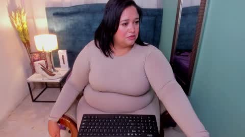 busty juicy online show from 03.01.25
