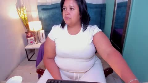 busty juicy online show from 03.08.25
