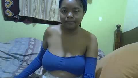 busty kenzi online show from 12.11.24