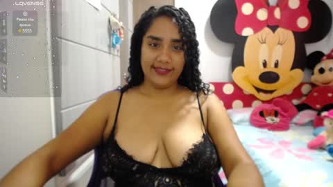 Nahiara online show from 12.16.24