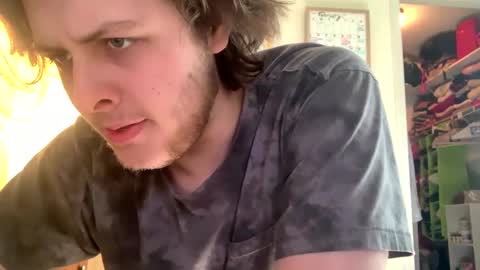 Snapshot of buttcheek18 chatting on 03.01.25 John online show from 03.01.25