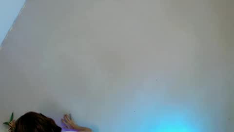 Snapshot of butter_cookiess chatting on 09.24.25 J E N online show from 09.24.25