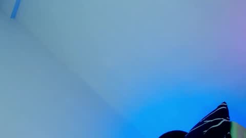 J E N online show from 02.24.26