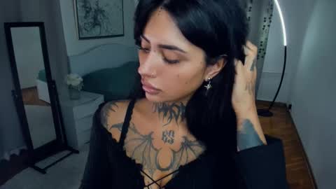 Sabrina online show from 09.20.25