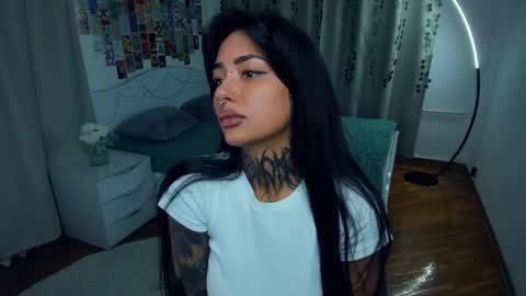 Sabrina online show from 10.25.25