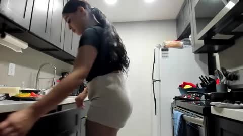 Snapshot of butter_pecanxoxo chatting on 09.13.25 butter_pecanxoxo online show from 09.13.25