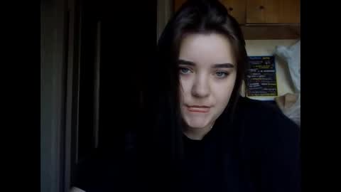 Snapshot of butterfly18988 chatting on 10.22.25 butterfly18988 online show from 10.22.25