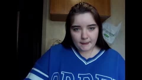 Snapshot of butterfly18988 chatting on 10.23.25 butterfly18988 online show from 10.23.25