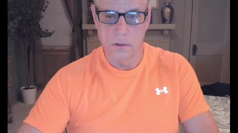 Miles online show from 03.04.25