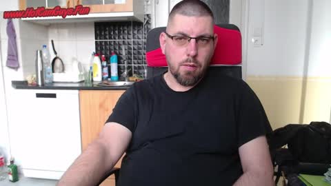 Snapshot of bux404 chatting on 01.09.25 Pete online show from 01.09.25