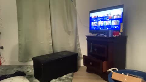 Snapshot of bv965422 chatting on 02.28.25 696969illuminate online show from 02.28.25