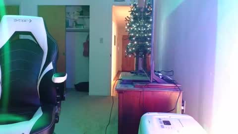 Snapshot of bwall1425 chatting on 01.04.25 bwall1425 online show from 01.04.25