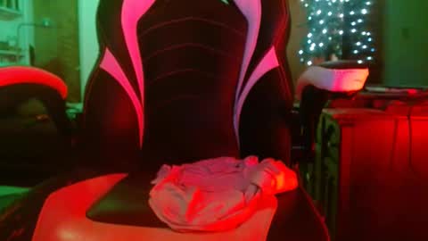 Snapshot of bwall1425 chatting on 01.11.25 bwall1425 online show from 01.11.25