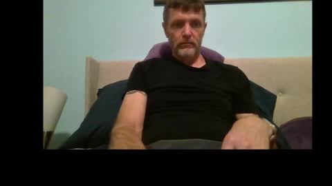 Snapshot of bwcnc chatting on 11.09.25 bwcnc online show from 11.09.25