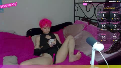 Snapshot of bxbyfxgaa chatting on 02.05.25 BxBYFxG online show from 02.05.25