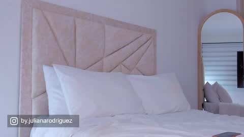    online show from 04.14.26