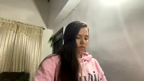 Snapshot of bymichel chatting on 10.01.25 bymichel online show from 10.01.25