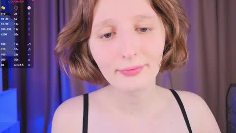 Snapshot of c0ralynx chatting on 04.19.26 C0ralynx online show from 04.19.26