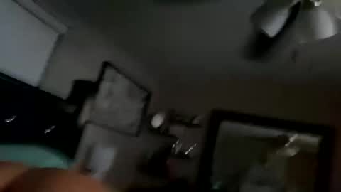 Snapshot of c195063 chatting on 10.08.25 chad and callie online show from 10.08.25