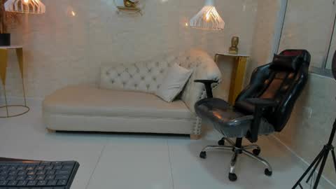 Snapshot of caamii_sweett chatting on 04.26.26 Camii Sweet online show from 04.26.26
