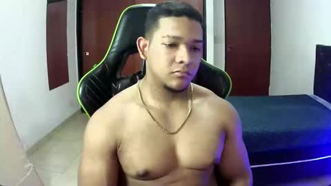 Snapshot of caballerozodi chatting on 12.14.25 caballerozodi online show from 12.14.25